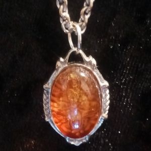 Vintage amber pendant necklace in 925 sterling silver. 925 chain.